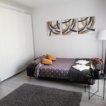 Marlen'S Apartment Bucureşti Eksteriør bilde